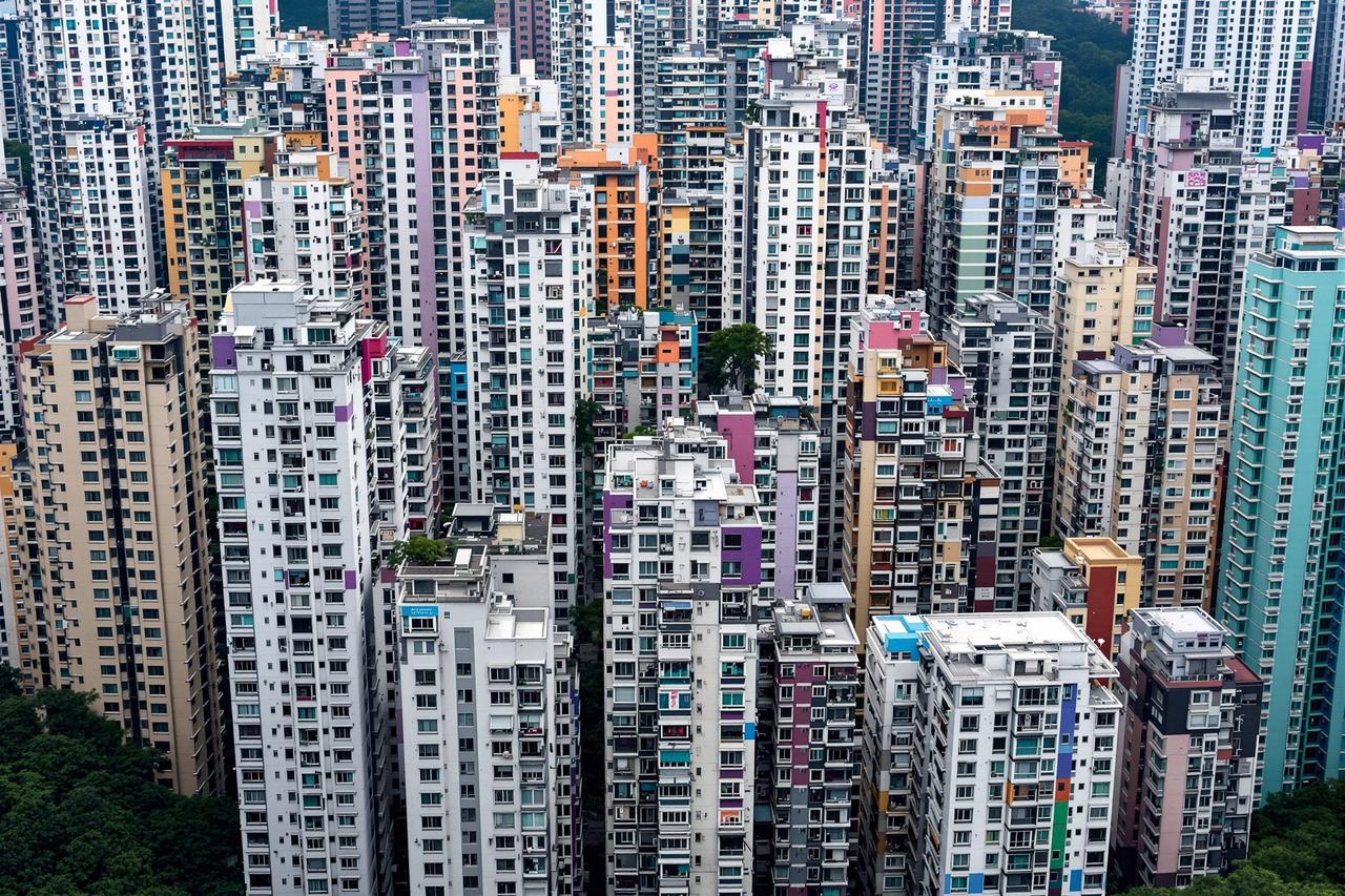 七七影视 - 屋顶之上 · 香港密度诗学 - 图1 屋顶之上 · 香港密度诗学 - 图1